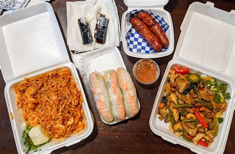 Thai Food Takeout in Saco .
